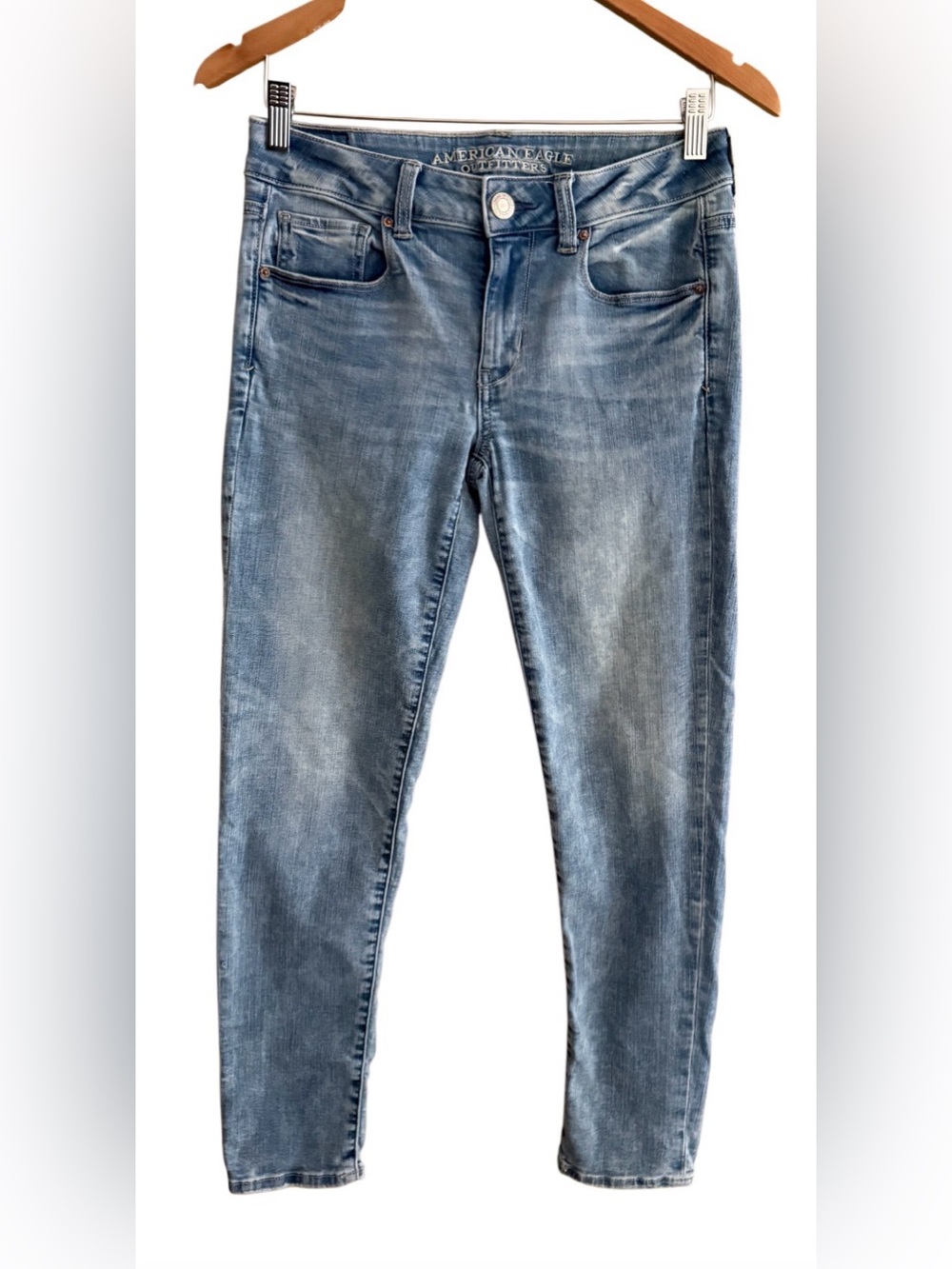 American Eagle Outfitters Light Wash Skinny Super Stretch Jeans